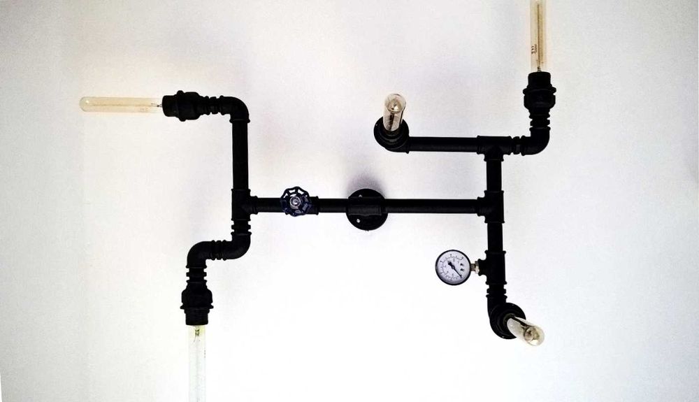 Lampa sufitowa loft z rur hydraulicznych industrialna