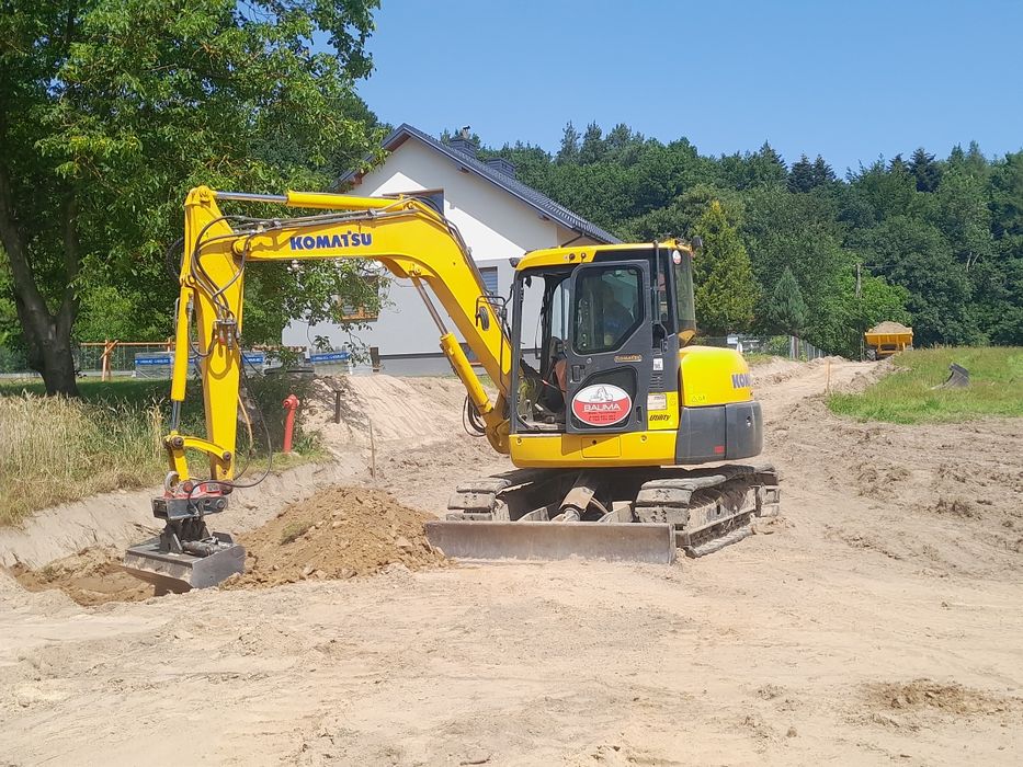 Usługi koparką, spycharką,walcem, wozidłem budowlanym
