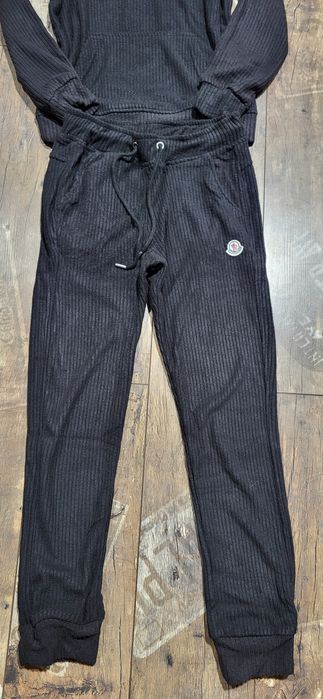 Czarny dres damski dzianina szeroki prążek cudo premium S
