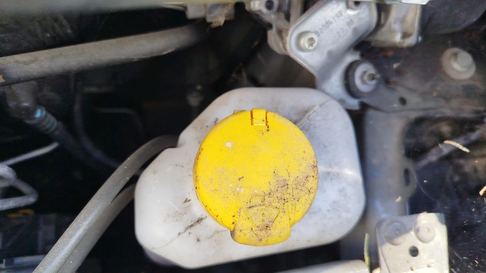 Reservatório / depósito água limpa vidros RENAULT Twingo III (BCM_)