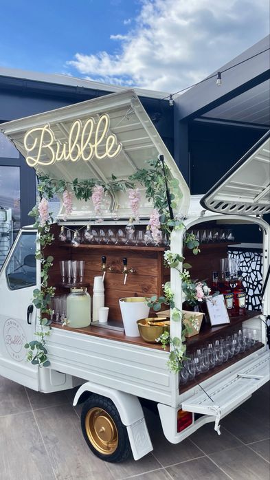 Prosecco van- Mobilny Drink Bar & Bubble Tea