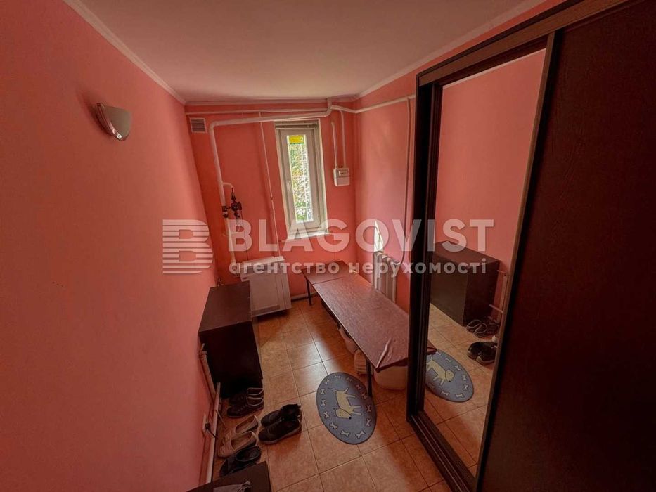 2-поверховий будинок Вишеград Бучанський  Київська обл 30 км від Києва