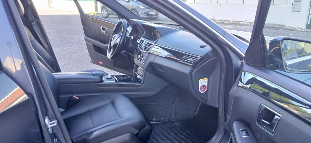 Vendo Mercedes-Benz 350 CDi Nacional . Versao AMG .