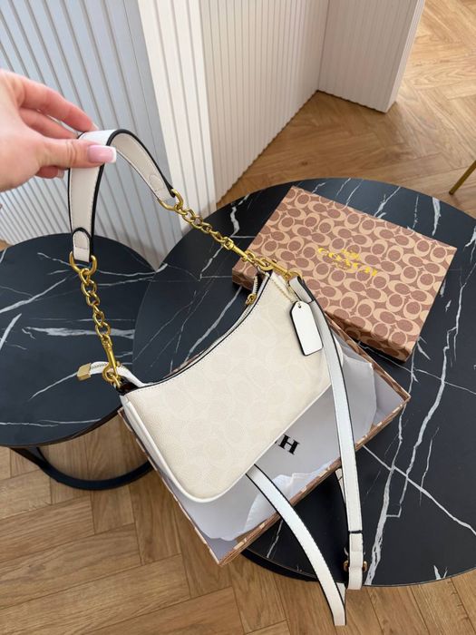 Продам сумочку Coach