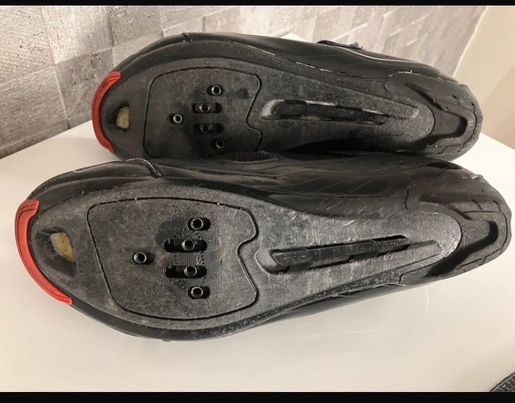 Buty rowerowe Shimano 45