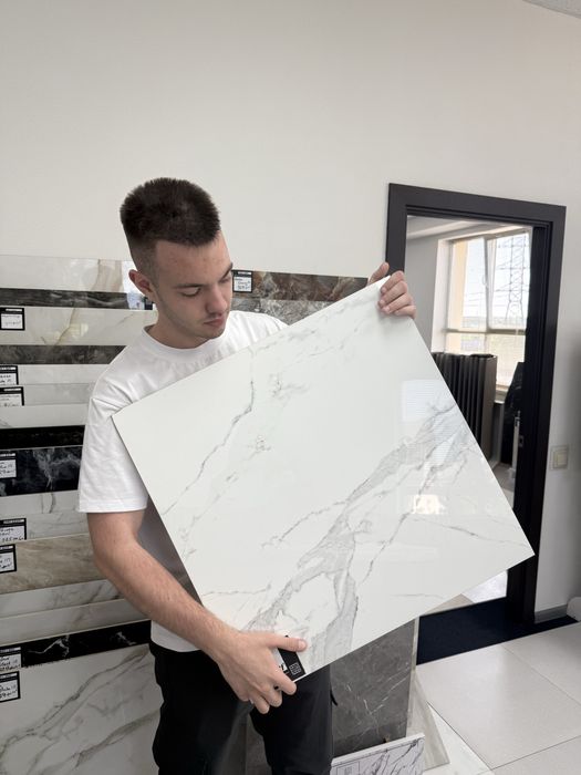 Плитка глянець під мармур з сірою прожилкою, 60*60, для стін і пола