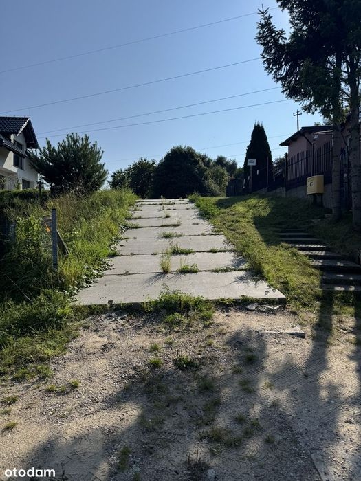 Atrakcyjna działka budowlana z widokiem na Gdynię - Więcej