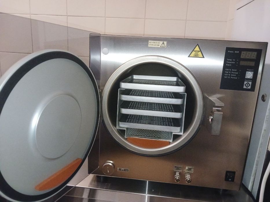 Автоклав медицинский  AXYIA 15