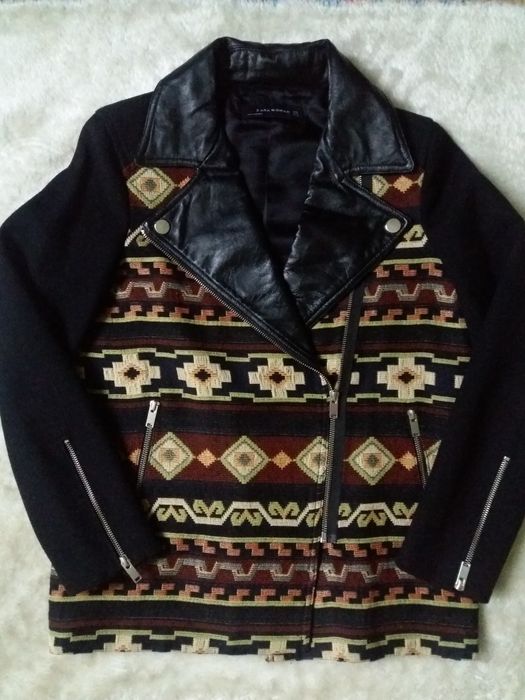 Оригинальный пиджак ZARA, размер S, идеальное состояние.