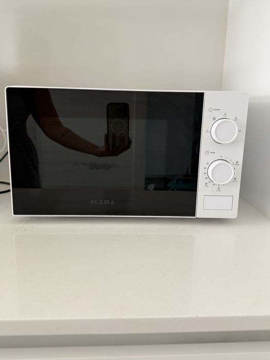 Vendo Microondas NOVO