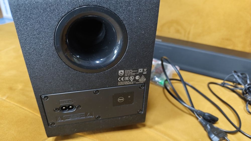 Philips TAB5305/12 Zestaw Soundbar 2.1 Bluetooth Subwoofer Komplet Stan BDB