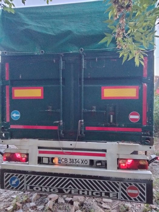 Напівпричіп зерновоз-контейнеровоз 2002р. Saf