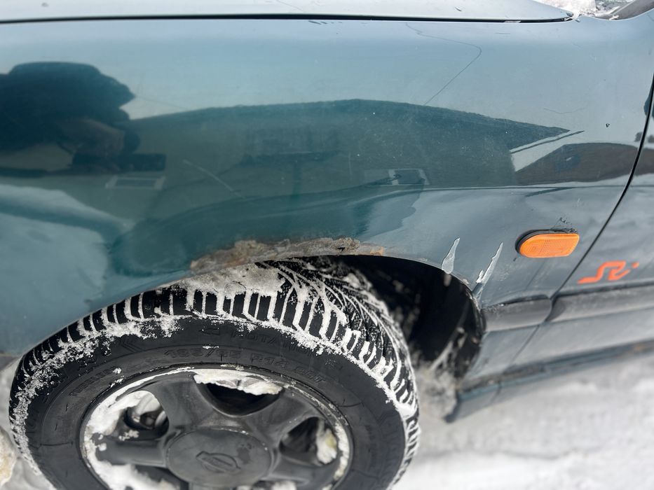 Ніссан пример 2.0 газ бенз