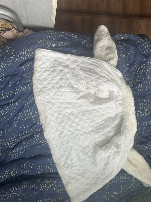 Шубка біла весільна