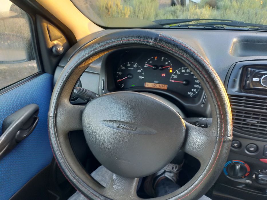 Fiat punto ano 2002