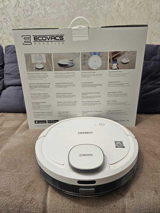 Робот-пилосос ECOVACS DEEBOT OZMO 900 White