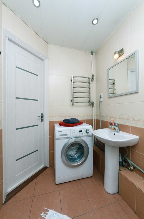 Центр./ Крещатик -- 10 хв./ Арена-СІті./.Гуллівер.