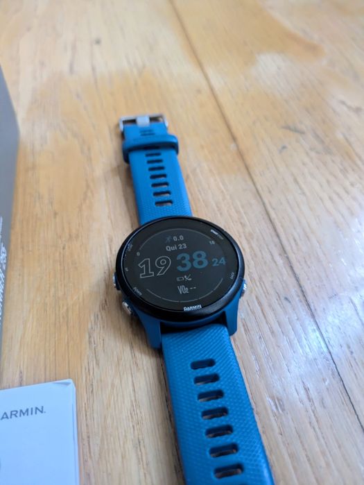 Garmin Forerunner 255