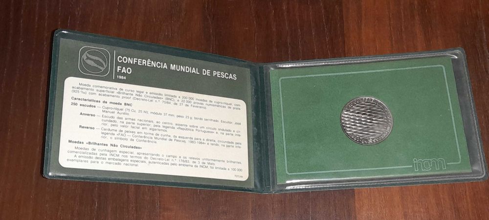 Moeda dedicada à Conferência Mundial de Pescas (1984)