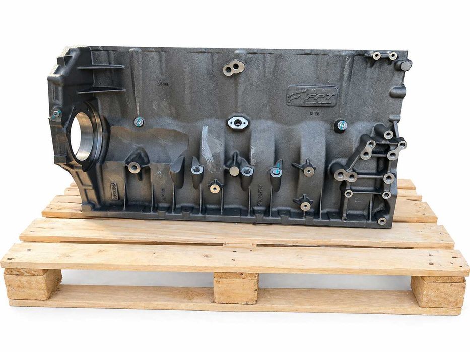 Blok silnika FPT Iveco Case New Holland Cursor 9 Nowy Blok