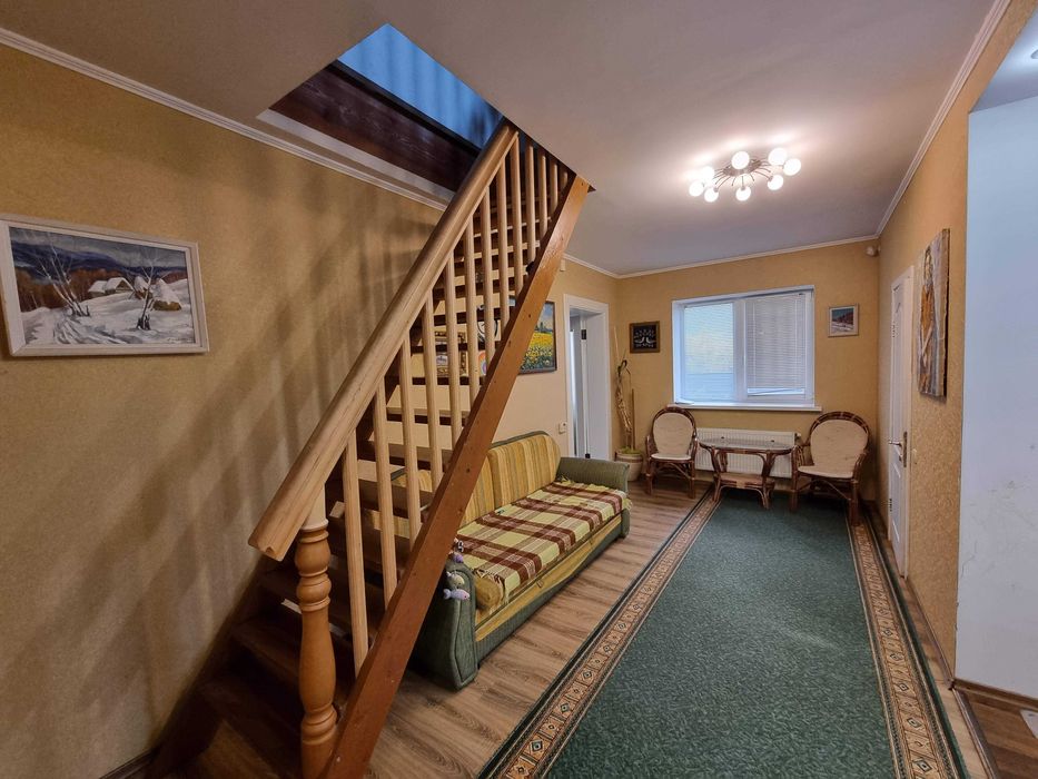 Будинок біля озера, с. Слобода Черкаського району