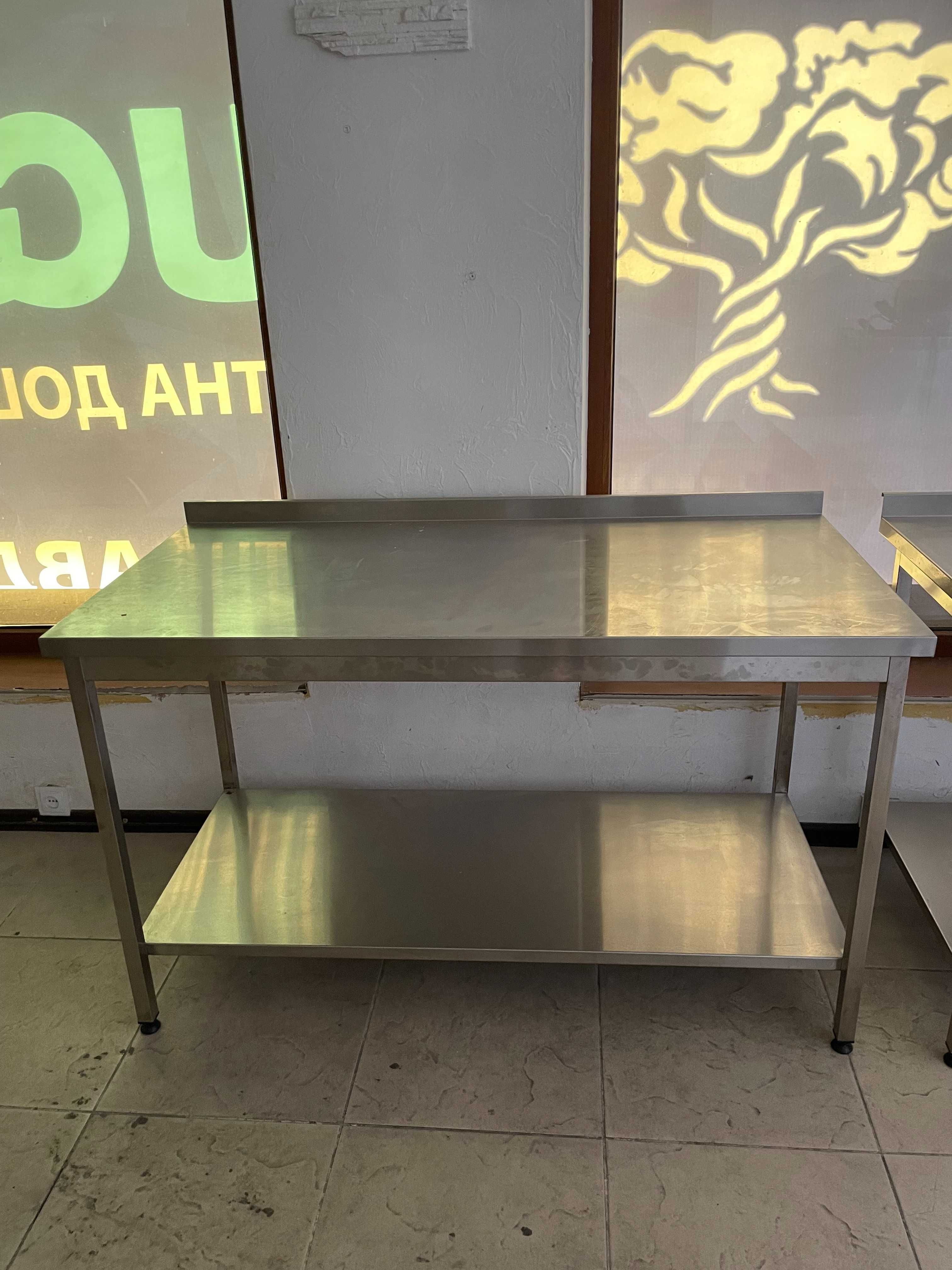 Стол производственный из нержавеющей стали с полкой и бортом 1,5х70х85 ...