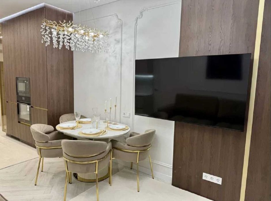Продам 2 комнатную квартиру, новый дом, жк 63-я Жемчужина, ул. Краснова.