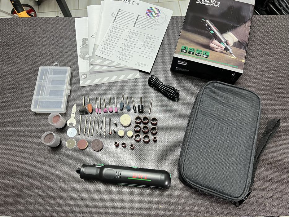 Мощный Гравер аккумуляторный DWT AGSP-07 TB + набор