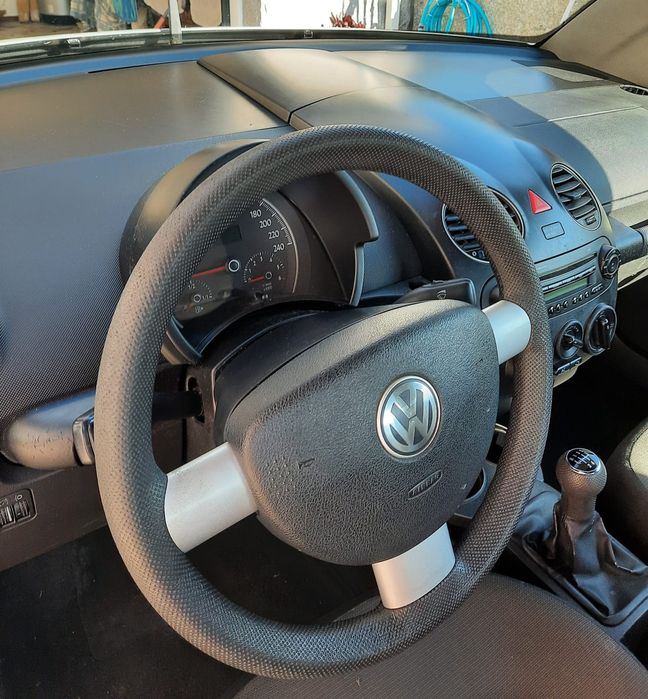 Volkswagen New Beetle Cabrio 1.4