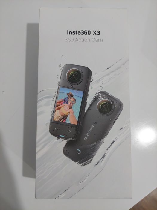 Insta360 X3 com caixa