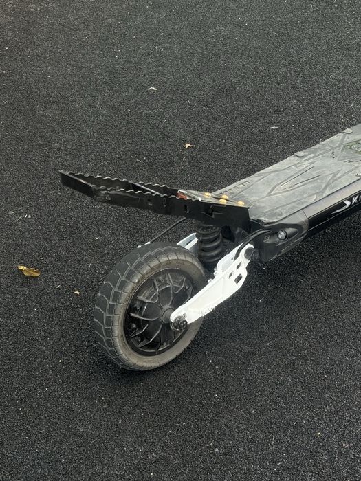 Продам самокат Kukirin G2 Master на кастомі