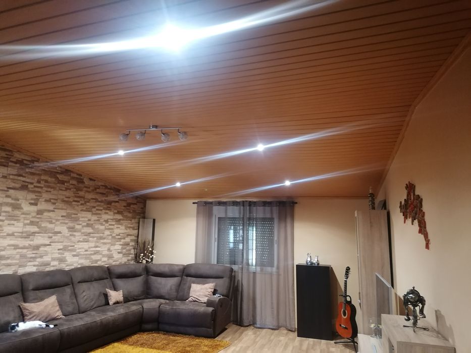 Imóvel moradia vende se