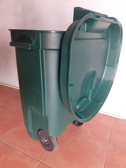 Balde/ carro do lixo novo64739671428482123