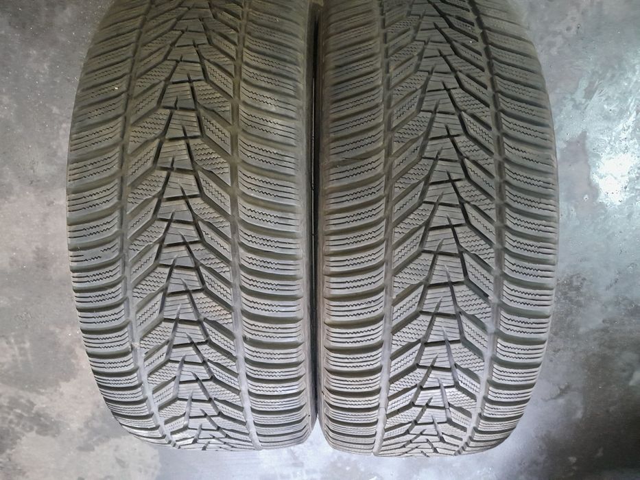 275/45R20 opony zimowe Hankook Winter i'cept Evo3