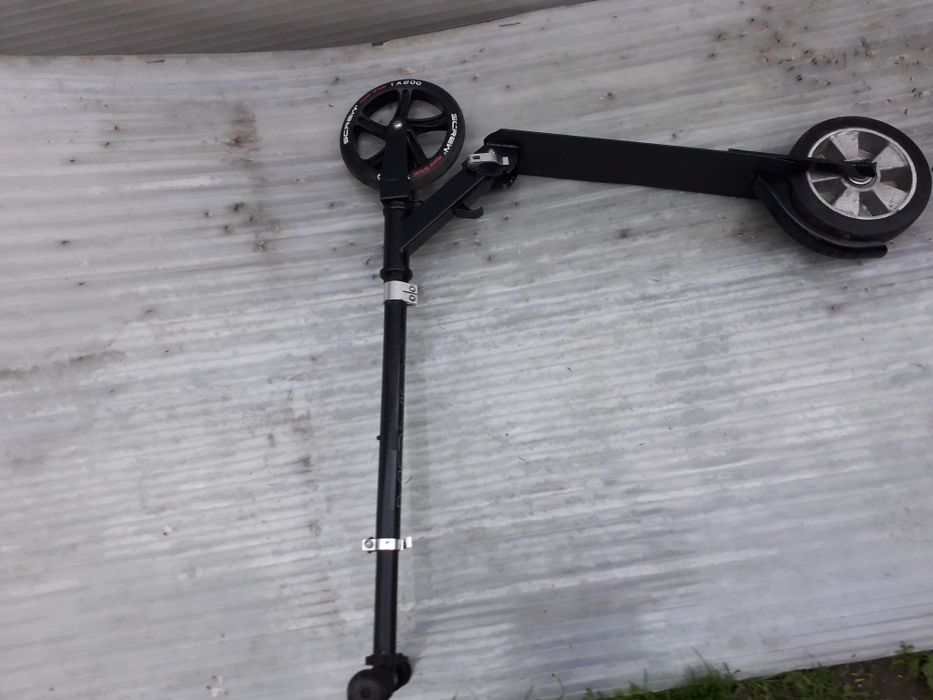 Hulajnoga firmy Screw
