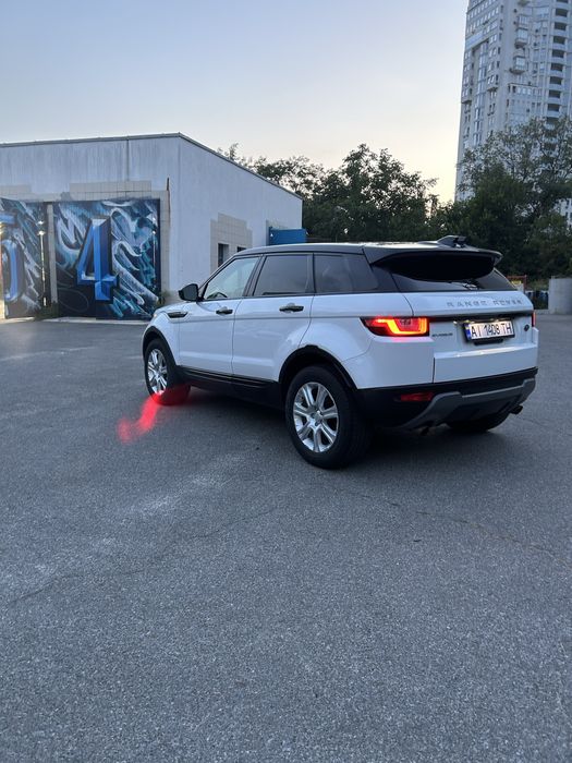 Range rover evoque