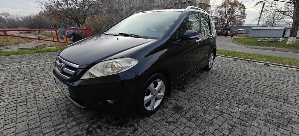 Продам Honda F-RV 2005.р