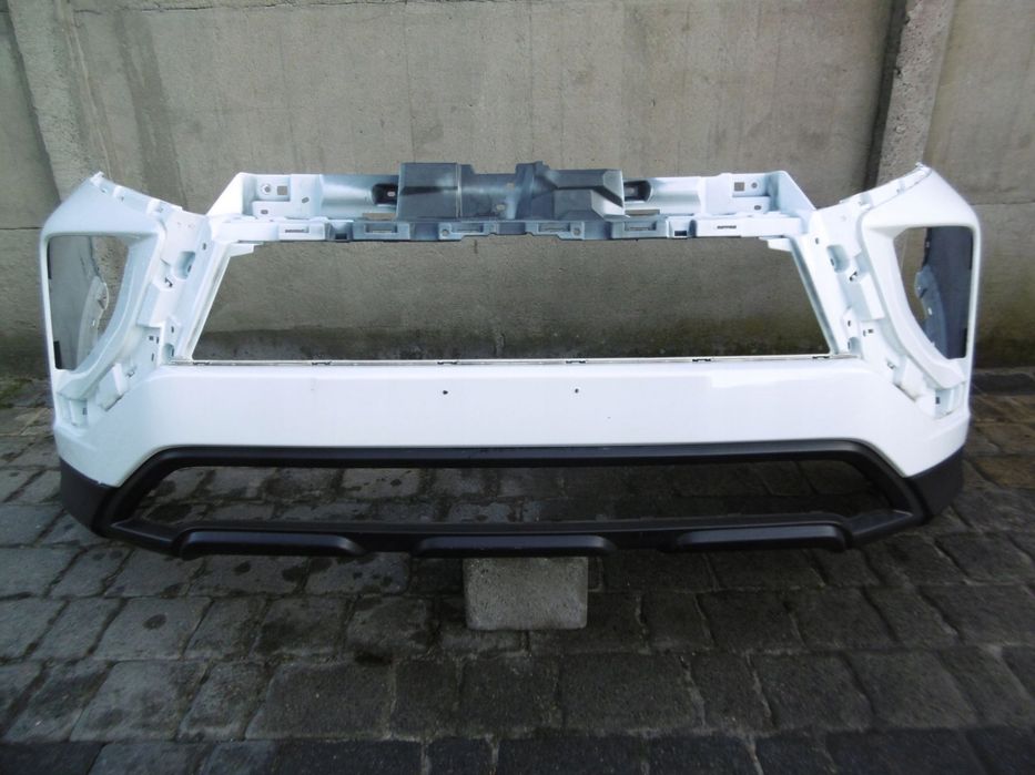 MITSUBISHI ECLIPSE CROSS LIFT 21r> - zderzak przedni