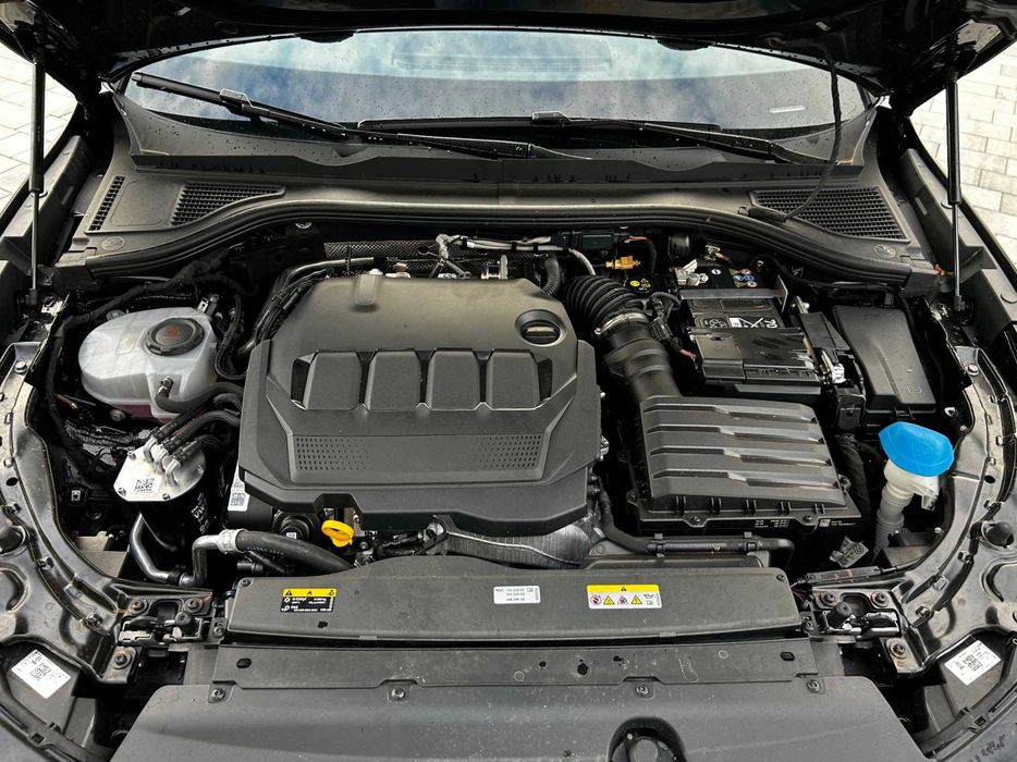 Volkswagen Passat B9 Бампер передній задній Капот Розборка