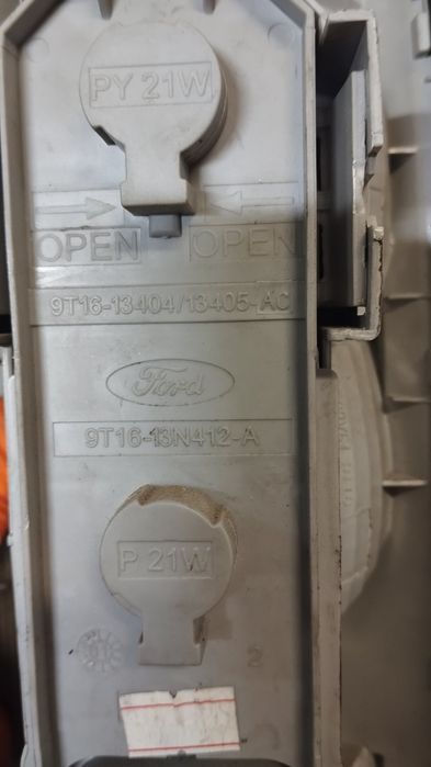 Farolim Esquerdo FORD TOURNEO CONNECT - 9T1613405AC