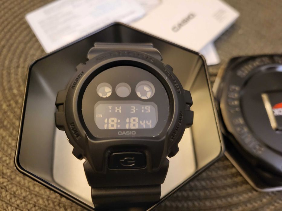 Zegarek Casio G-SHOCK DW-6900BBA