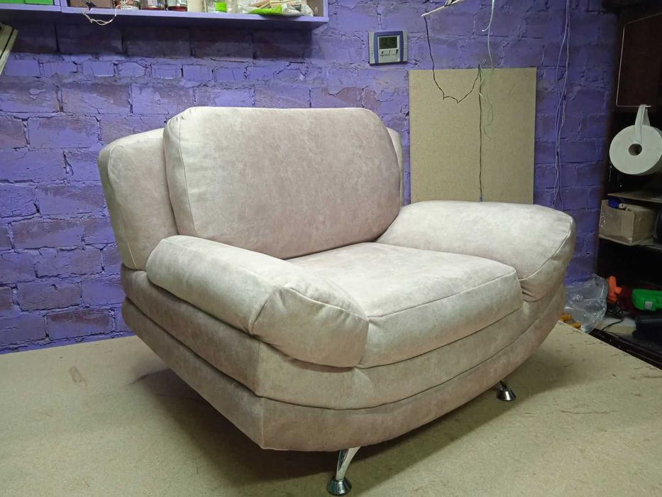 Перетяжка, ремонт, виготовлення меблів. Працюємо з бюджетом.