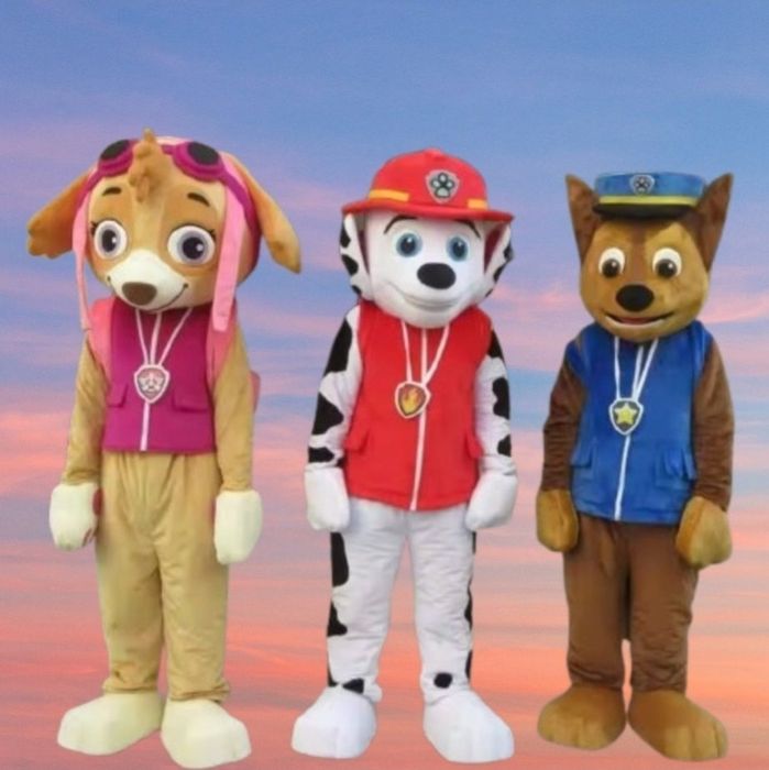 Mascote Chase, Panda, Bluey, Stitch, Angel, Homem Aranha e Urso Masha