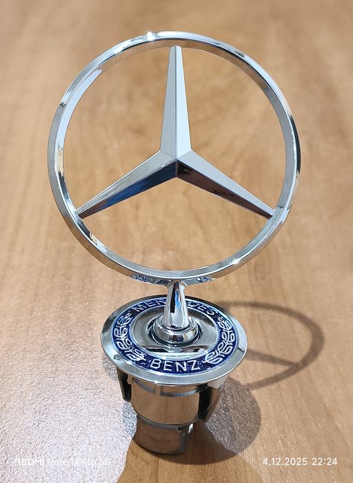 Znaczek Mercedes emblemat Mercedes celownik Mercedes