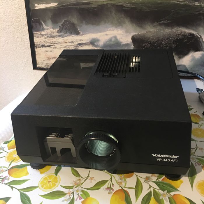 Rzutnik slajdowy voitglander