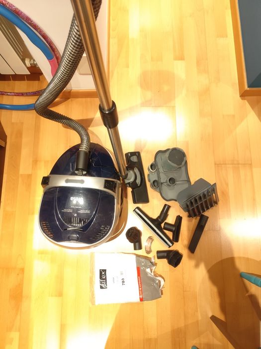 Aspirador sólidos e líquidos, duplo sistema de filtragem  água e saco,