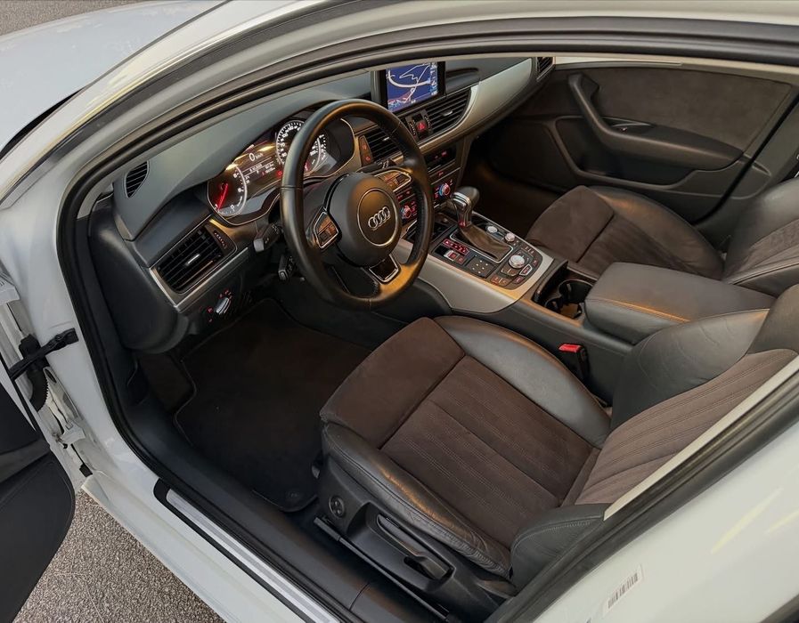 Audi A6 Avant 2.0 TDI DPF multitronic sport selection