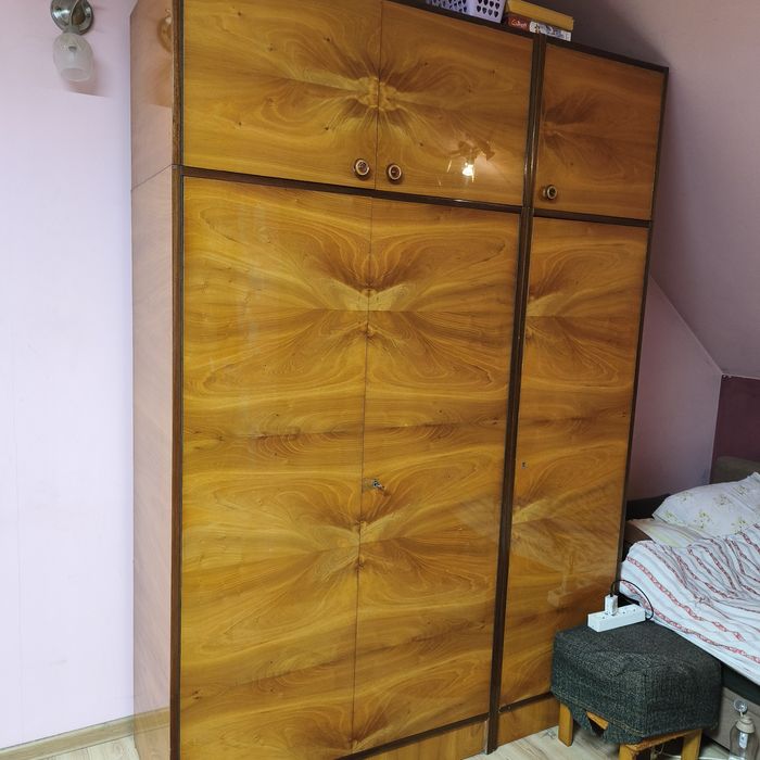 Szafa , meble kalwaryjskie oddam za darmo