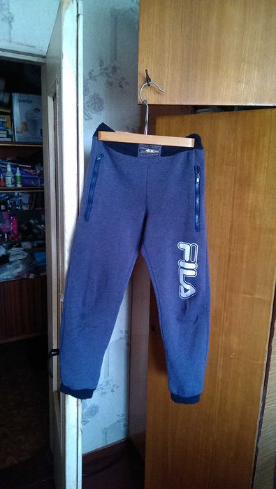 Детские спортивные штаны FILA в хорошем состоянии