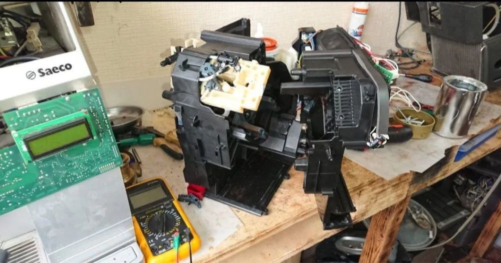 Обслуживание и ремонт кофемашин Ремонт кофеварок